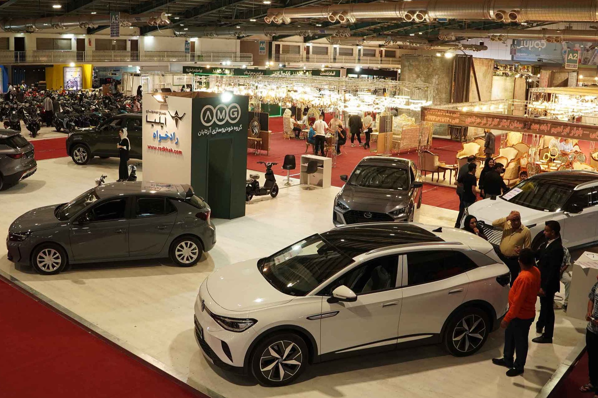 Installment sales exhibition